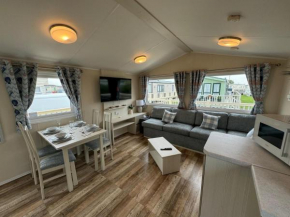 Golden Palm Resort - The Pearl - Coastal Caravan Breaks